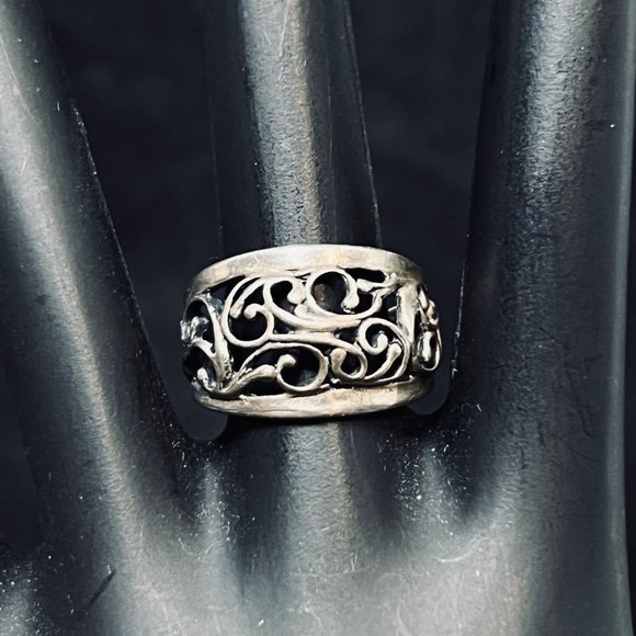 Vintage Sterling Silver Open Scroll Work Band Ring Sz 6 (R344) - Picture 2 of 7